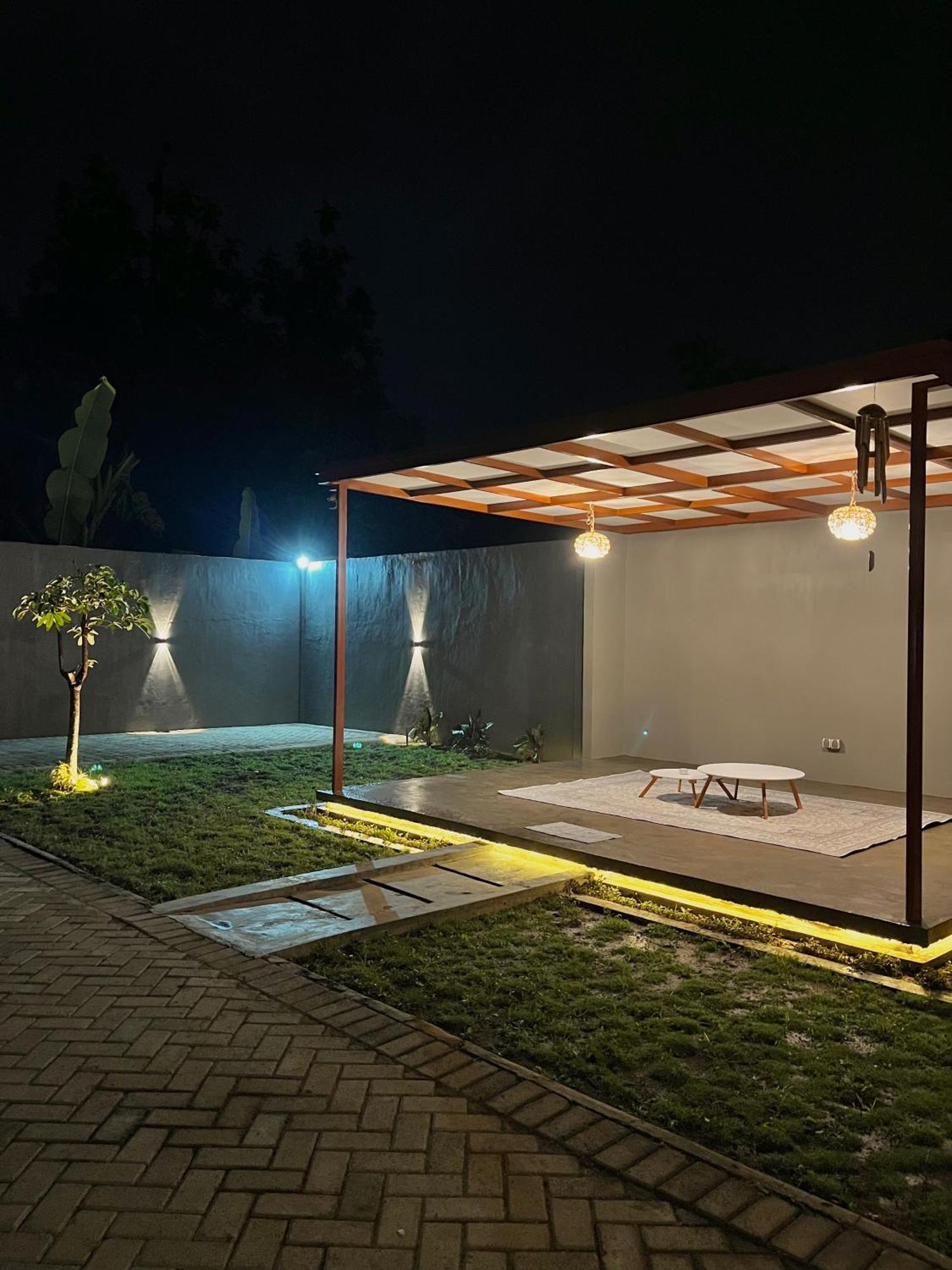 Joglo Homestay Banyuwangi バニュワンギ エクステリア 写真