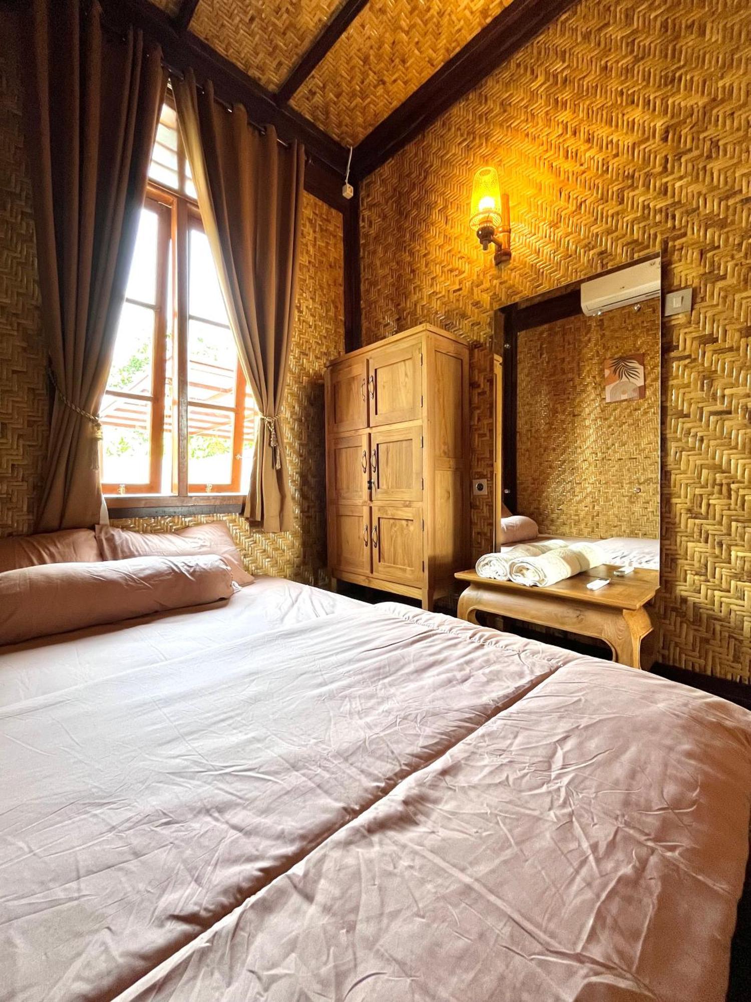 Joglo Homestay Banyuwangi バニュワンギ エクステリア 写真